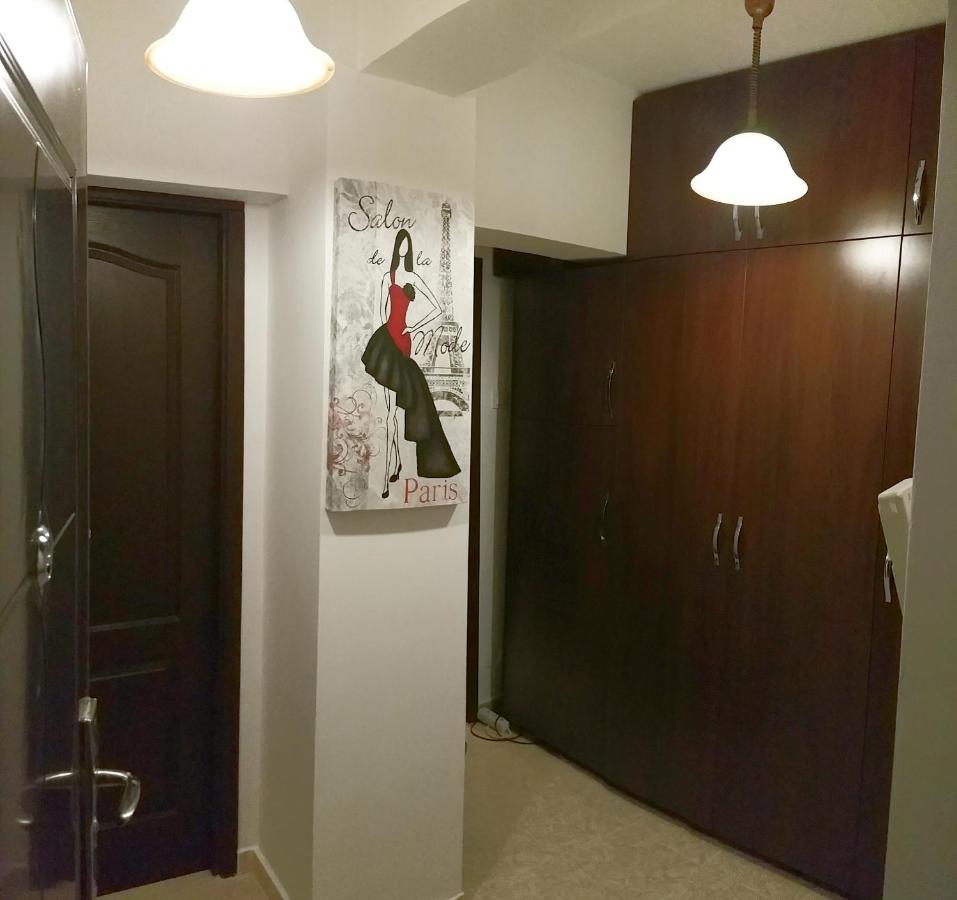 S Apartment - Redbed Self-Catering Apartments Букурещ Екстериор снимка